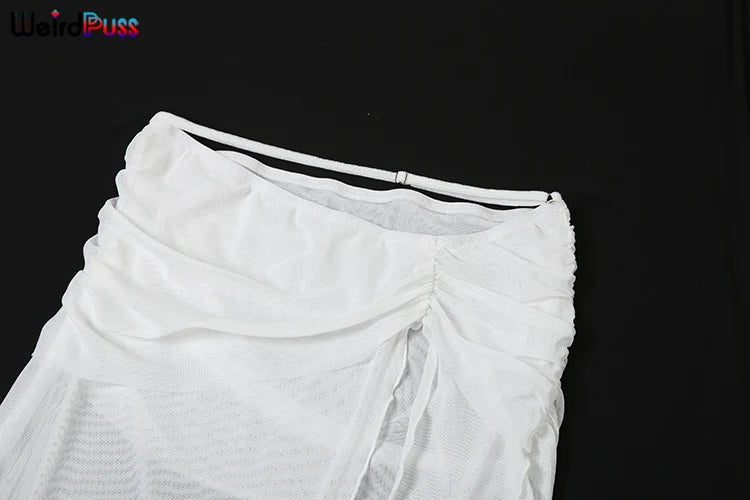 Conjunto Feminino 3 Peças Weird Puss – Sexy, Chic e Cheio de Atitude