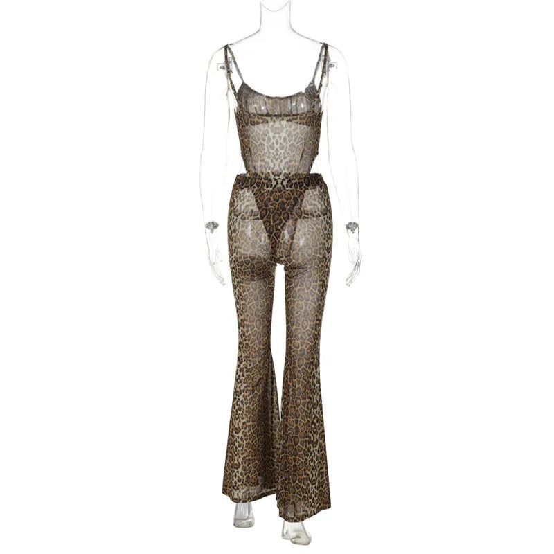 Conjunto Wild Nights – Body de Alça + Calça Flare em Tule Animal Print.