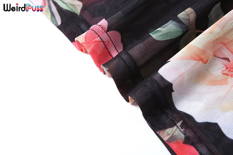 Conjunto Feminino Sexy – Transparência, Elegância e Atitude Tropical.