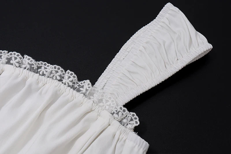 Conjunto Off-Shoulder & Saia Longa.
