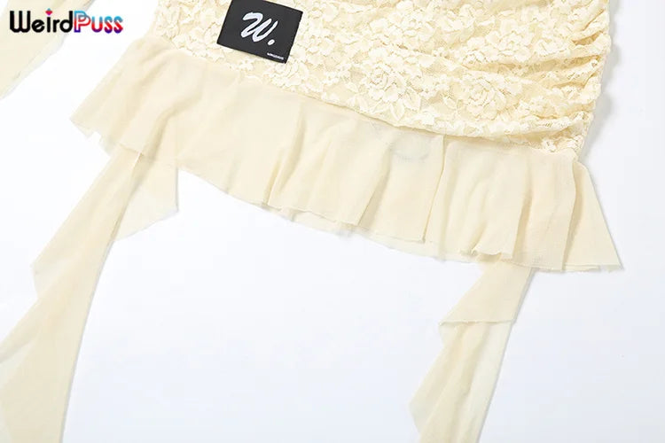 Vestido Feminino com Renda e Transparência – Sensualidade com Sofisticação em Cada Detalhe.