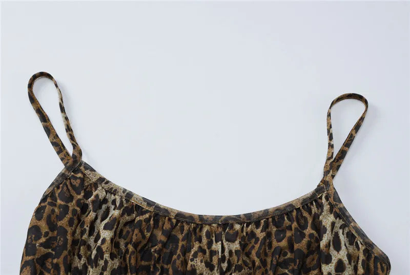 Conjunto Wild Nights – Body de Alça + Calça Flare em Tule Animal Print.