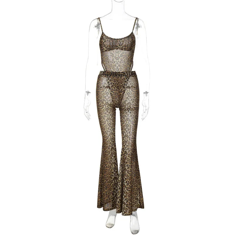 Conjunto Wild Nights – Body de Alça + Calça Flare em Tule Animal Print.