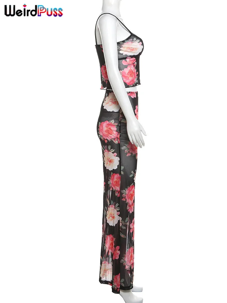 Conjunto Feminino Sexy  – Transparência, Elegância e Atitude Tropical.