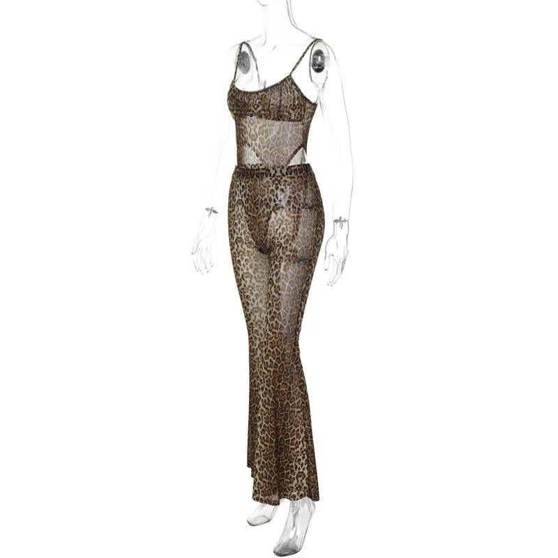 Conjunto Wild Nights – Body de Alça + Calça Flare em Tule Animal Print.