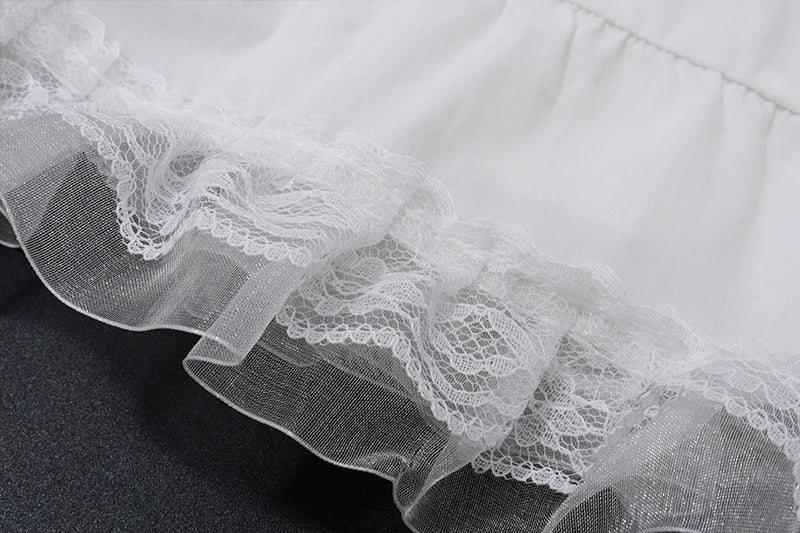 Conjunto Off-Shoulder & Saia Longa.