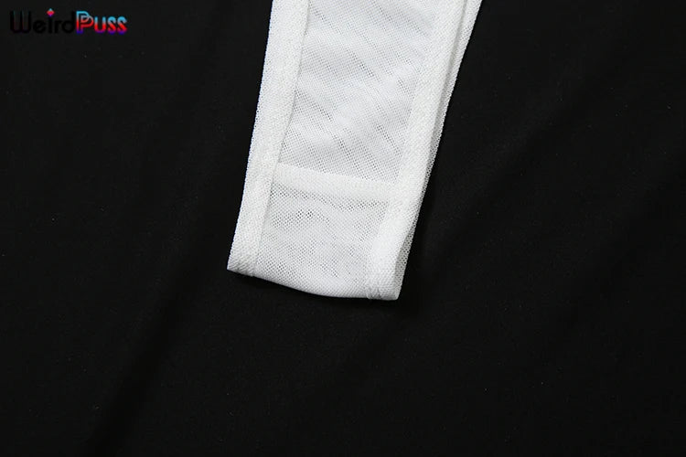 Conjunto Feminino 3 Peças Weird Puss – Sexy, Chic e Cheio de Atitude