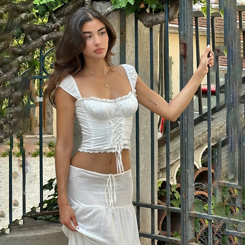 Conjunto Off-Shoulder & Saia Longa.