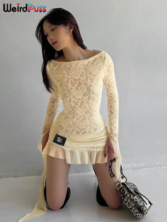 Vestido Feminino com Renda e Transparência – Sensualidade com Sofisticação em Cada Detalhe.